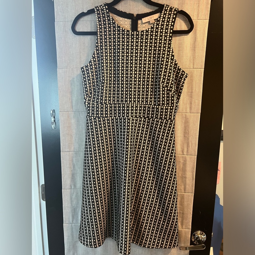 Loft dress, fun pattern